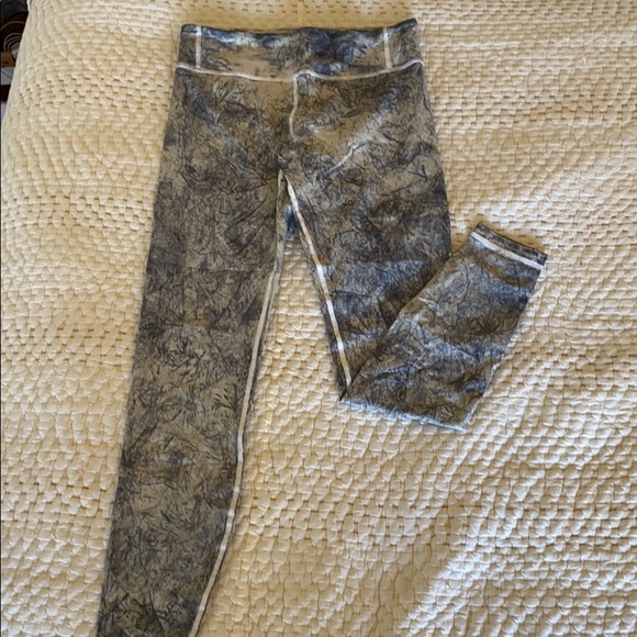 Lululemon Lab Leggings - Picture 1 of 2